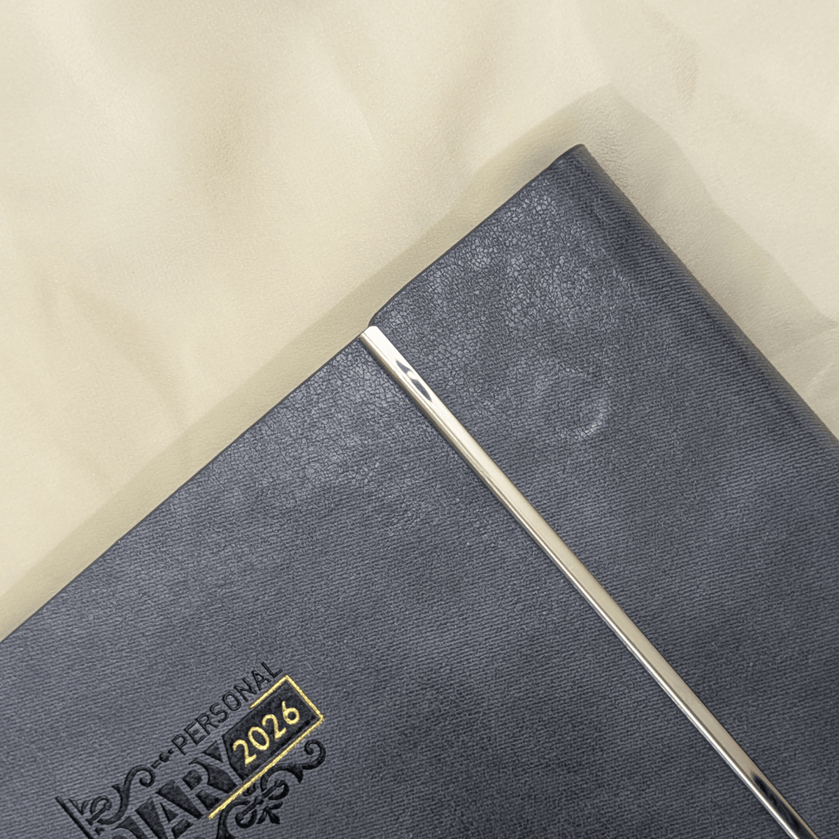 Executive Flip Lock Diary