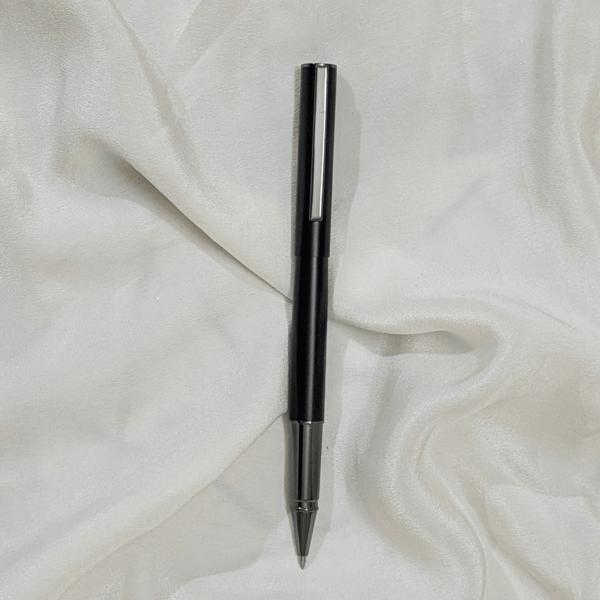 Black Charcoal Roller Pen