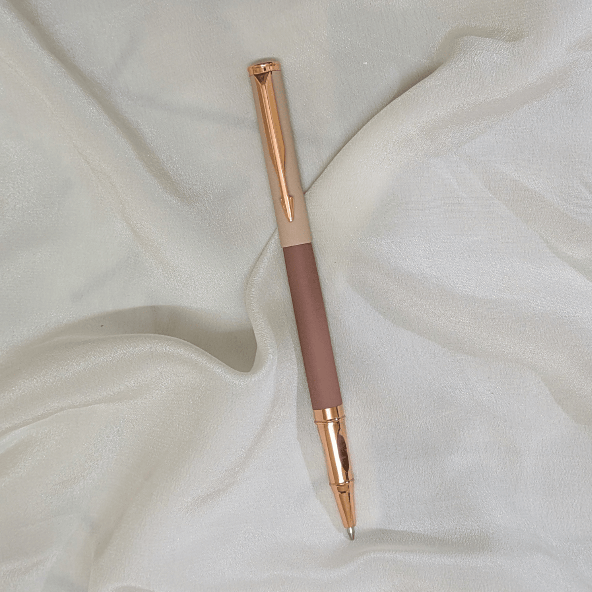 Blush elegance roller pen