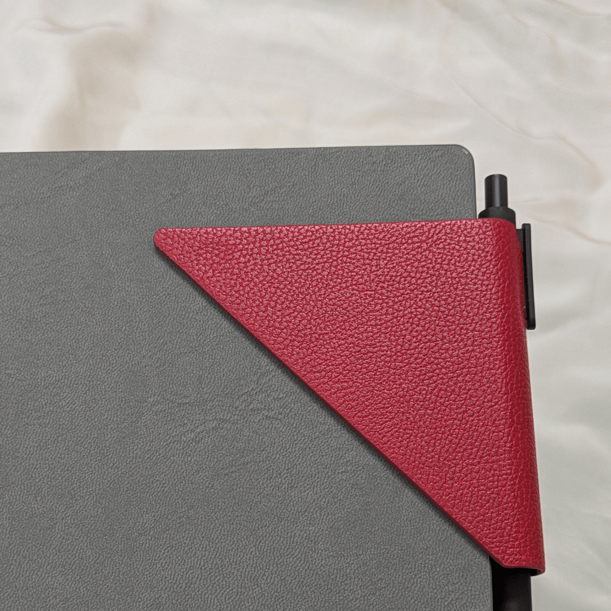 Duo-Tone Pen Notebook